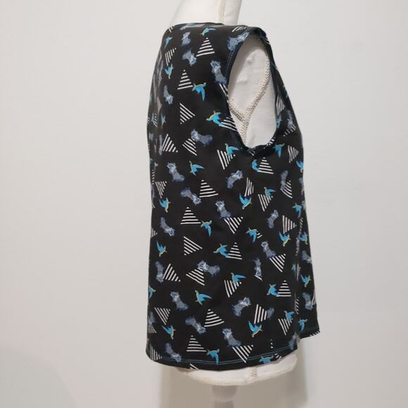 NEW!! Disney Womens SIZE M Pocahontas Meeko Muscle Tank Top Colorblock - Picture 3 of 12